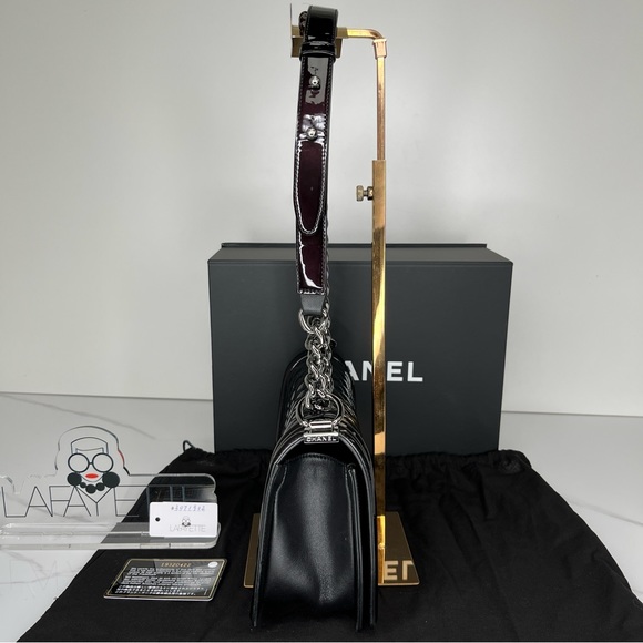 Chanel Medium Leboy-Black Patent - Picture 3 of 5